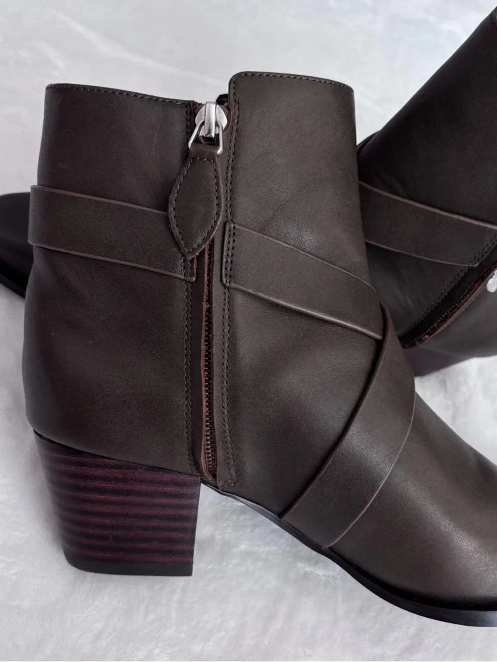 REBECCA MINKOFF Brown Bowery Buckle Ankle Square Pointy Toe Bootie--NEW--7.5